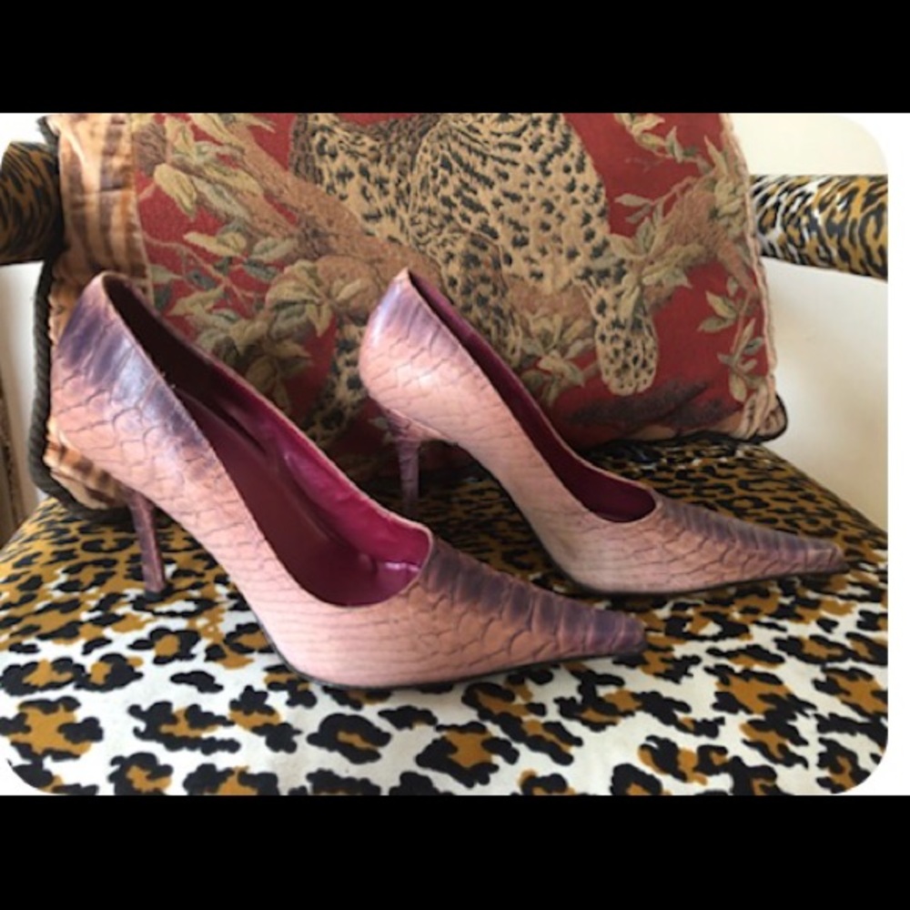 Two Lips Purple and Pink heels.